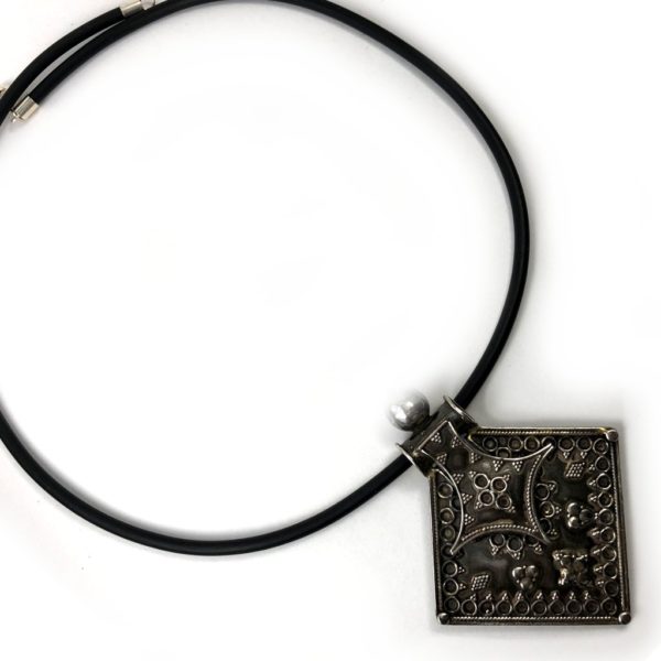 Shield Rava Pendant - Image 2