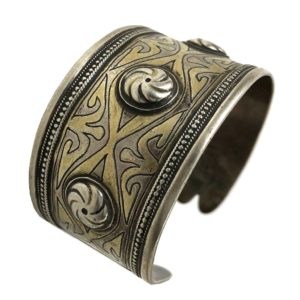 central-asian vintage silver cuff bracelet from vintage silver jewelry collection