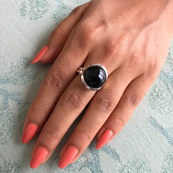 Modern Black Onyx Ring - Image 2