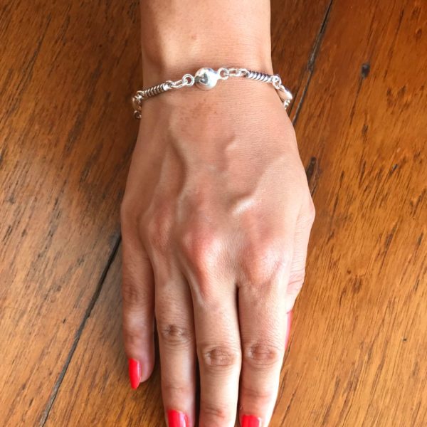 mode wearing 925 sterling silver bracelet for women