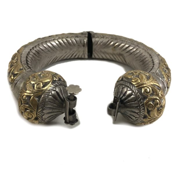 Vintage Collectible Gilded Anklet Kada - Image 2