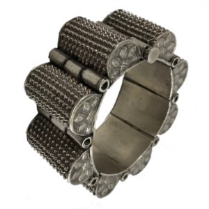 vintage flexible silver bracelet kada from vintage silver jewellery collection