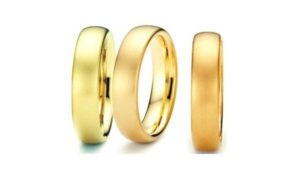 compare colour of gold of different purity