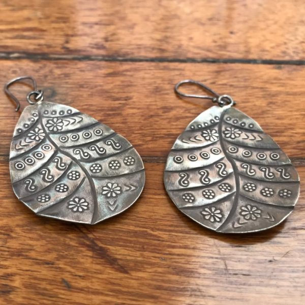 Tribal Motif Large Leaf Earrings - Image 2