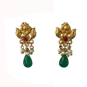 pearl green onyx small gold plated sterling silver earrings