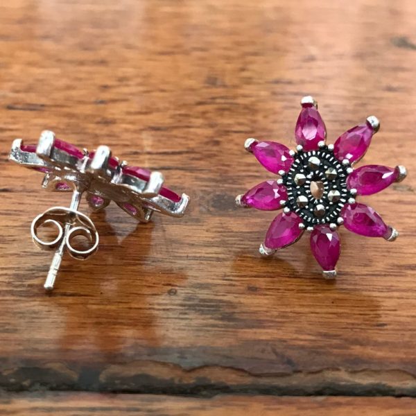 Red Mercasite Oval Flower Stud Earrings - Image 2
