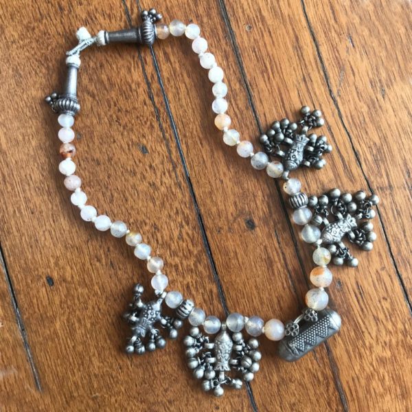 Vintage Agate Taveez & Fish Pendant Necklace - Image 2