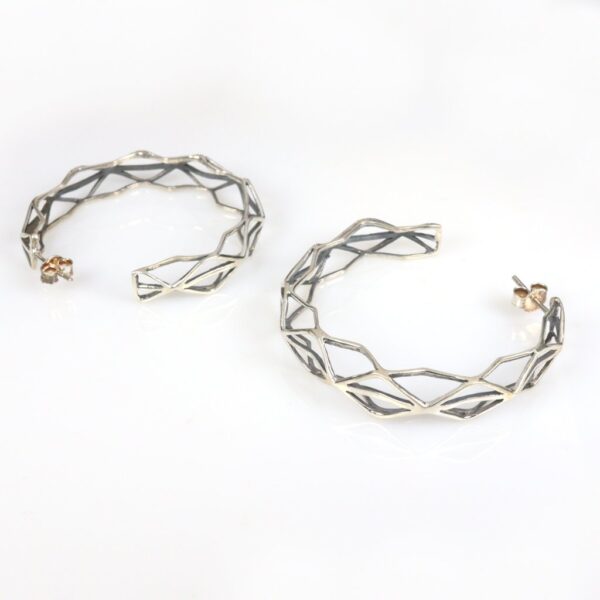 Modern geometric hoop earrings - Image 2